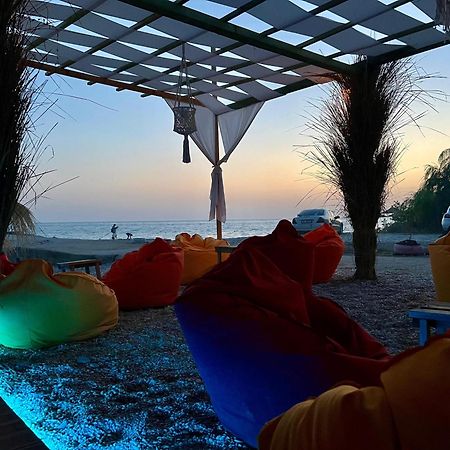 Garden Villa Naza Piqeras Dış mekan fotoğraf